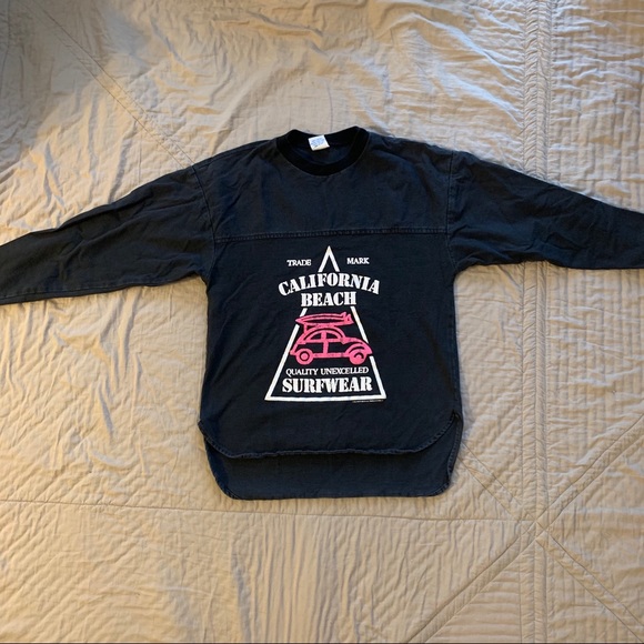 Vintage Tops - 80s vintage surf shirt - California beach.